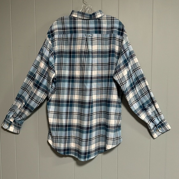 NWT IZOD Blue & White Plaid Temperature Regulating Wicking Flannel Shirt Size XL - Picture 2 of 14